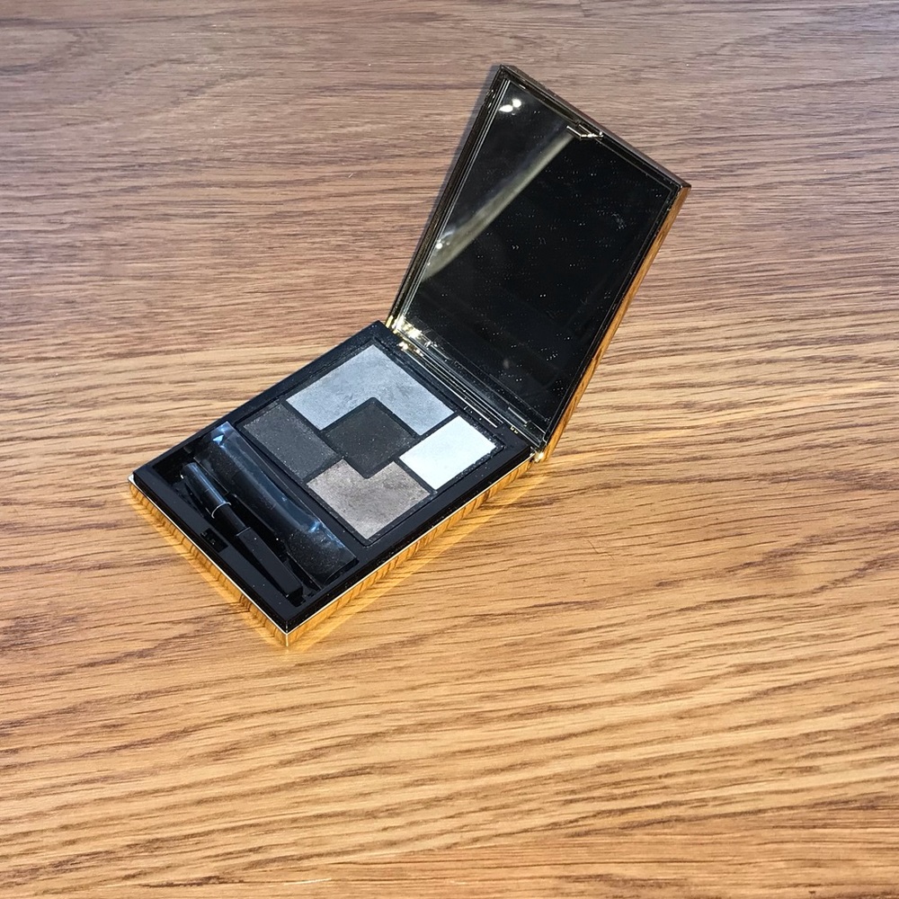 Yves Saint Lauren Wild Tuxedo Eyeshadow